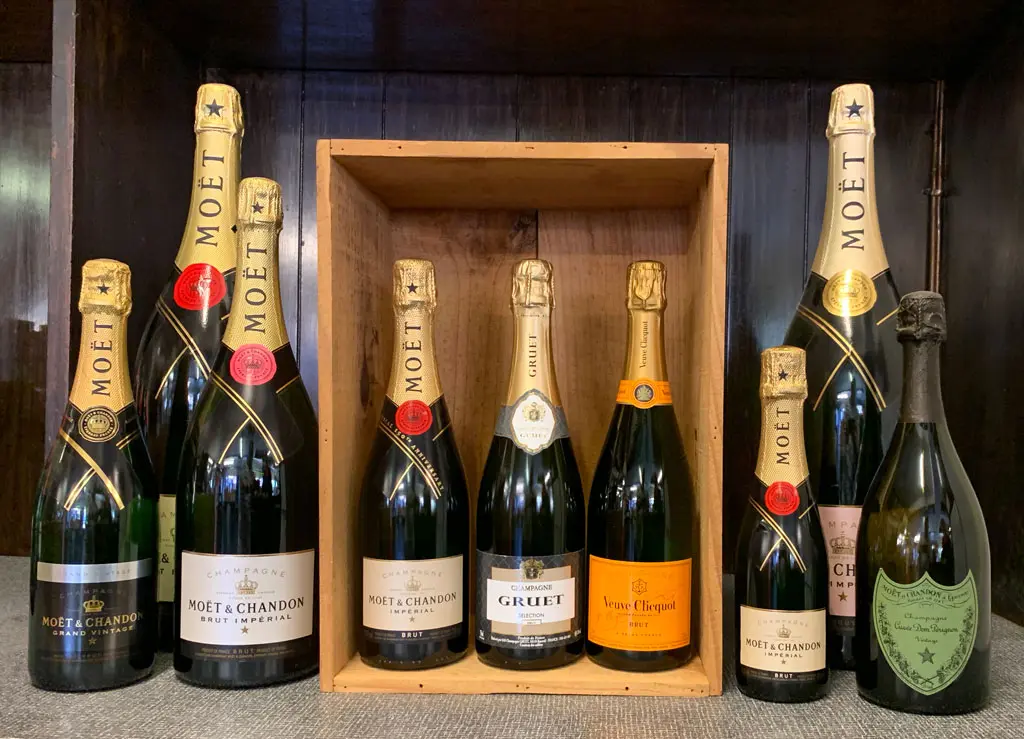 Sparkling Wines - FL Dickins